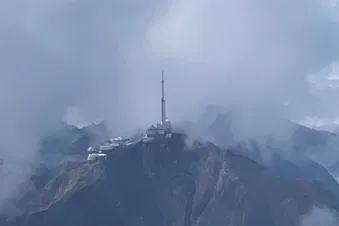 Balade aérienne vers le pic du midi de Bigorre depuis Muret