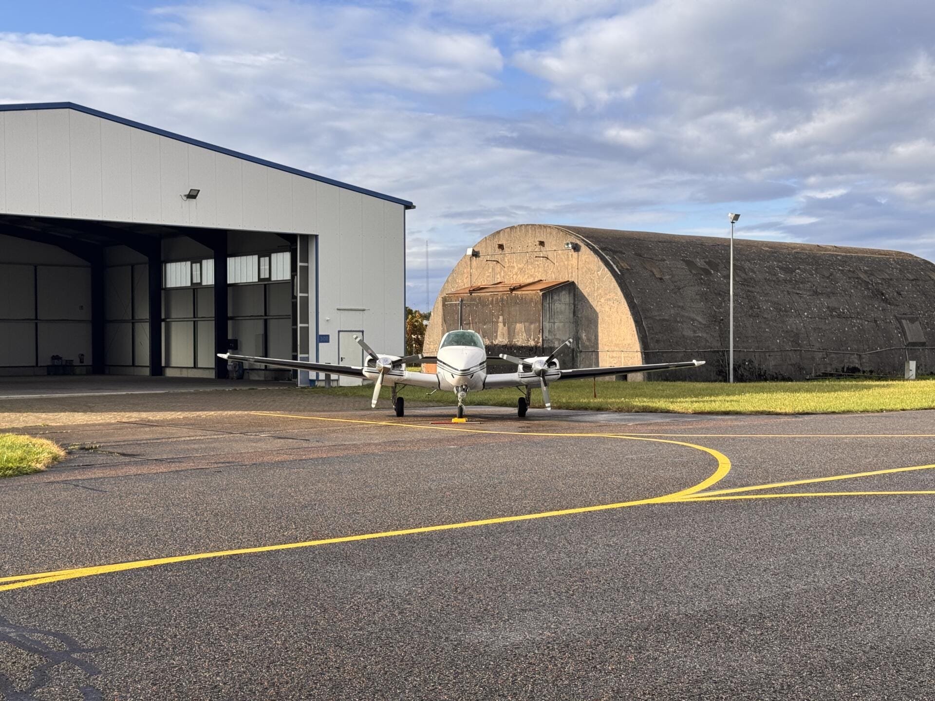 B55 -  Rundflug in einer Beech B55 über das Saarland