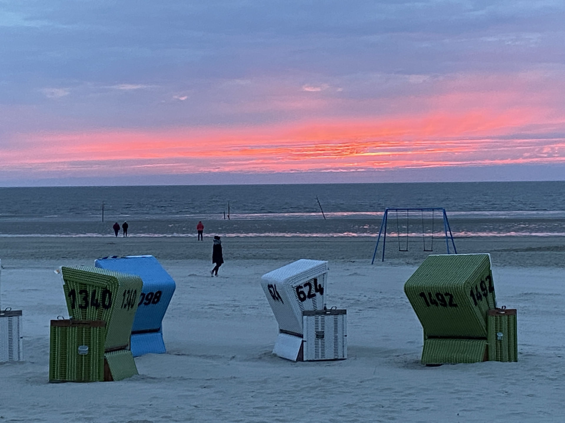Frankfurt Texel direkt und abends zurück oder bleiben