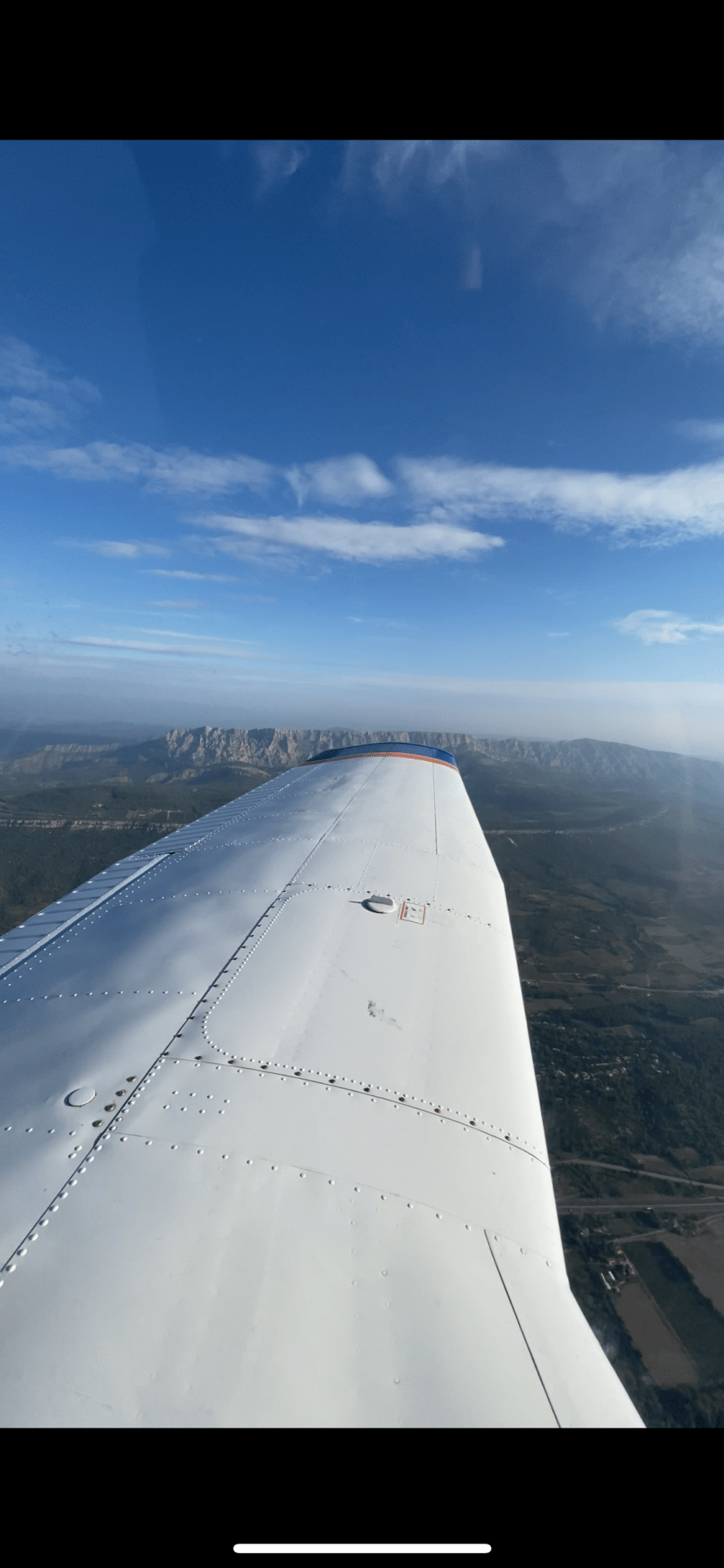 La sainte victoire de Cézanne, d’en haut.