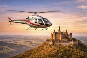 Großer Rundflug entlang der Burgen der Region