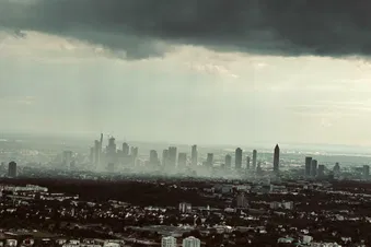 Frankfurt im Regen