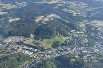 Benzin im Blut? Rundflug zum Nürbrugring und Peterslahr