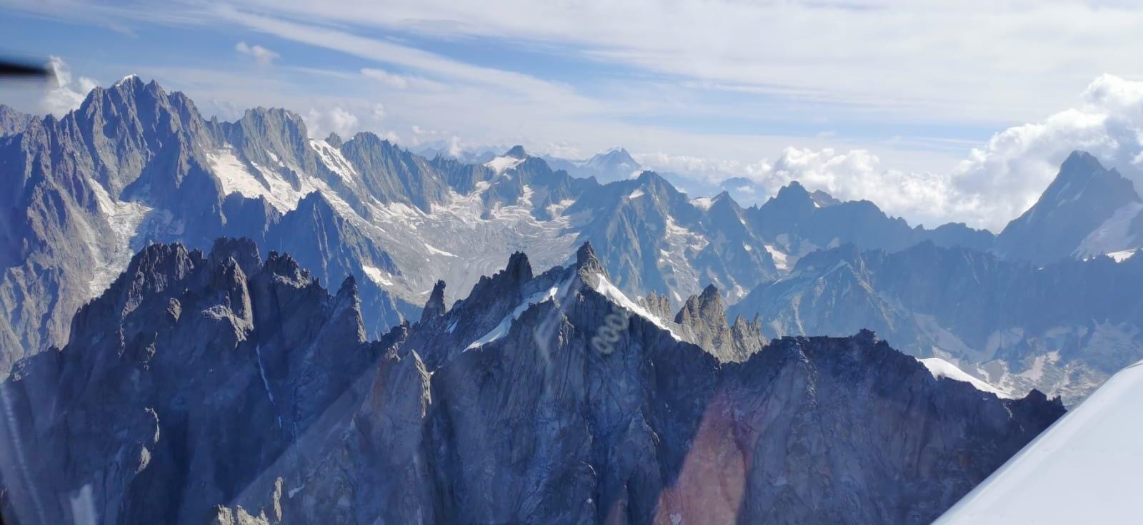 Vol au Mont Blanc et Cervin avec pause cafè ou repas á Sion