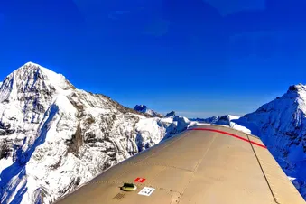 Mönch mit Jungfraujoch