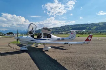 Eiger-Mönch-Jungfrau-Öschinensee-Fribourg-Bern