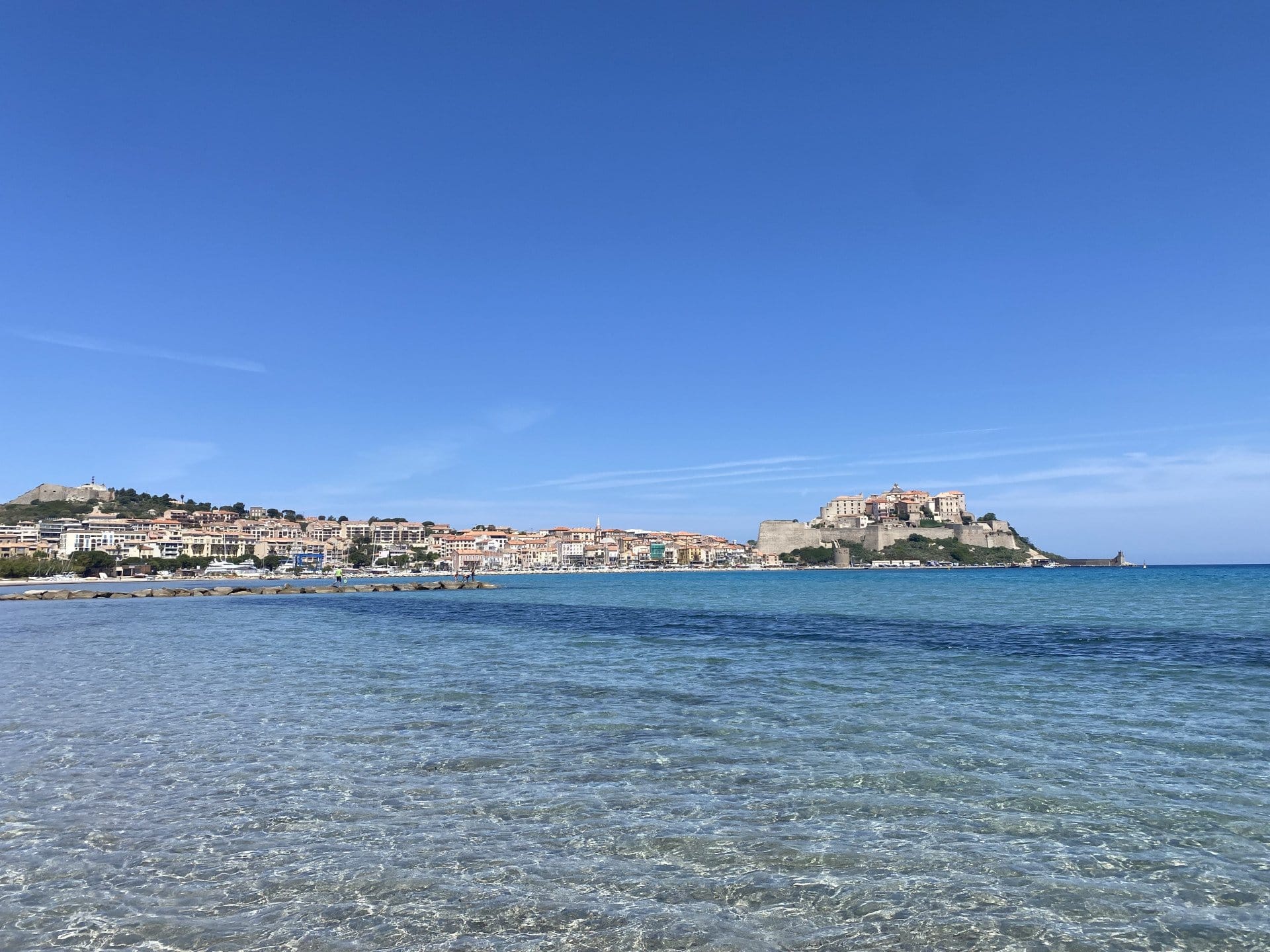 Vol à la découverte de Calvi en Corse • Wingly