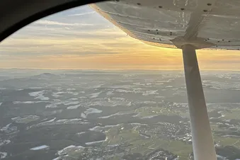1h Rundflug nach deinen Wünschen!
