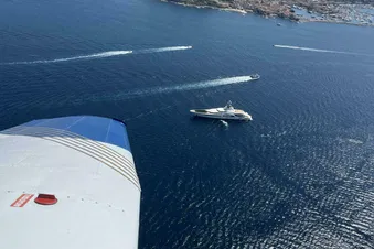 Vol au dessus du golfe de Saint Tropez