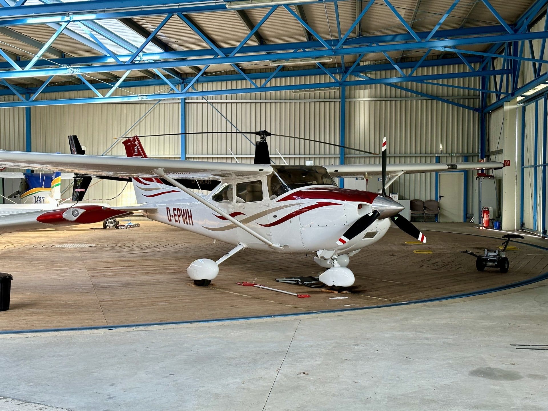 Cessna 182T Skylane