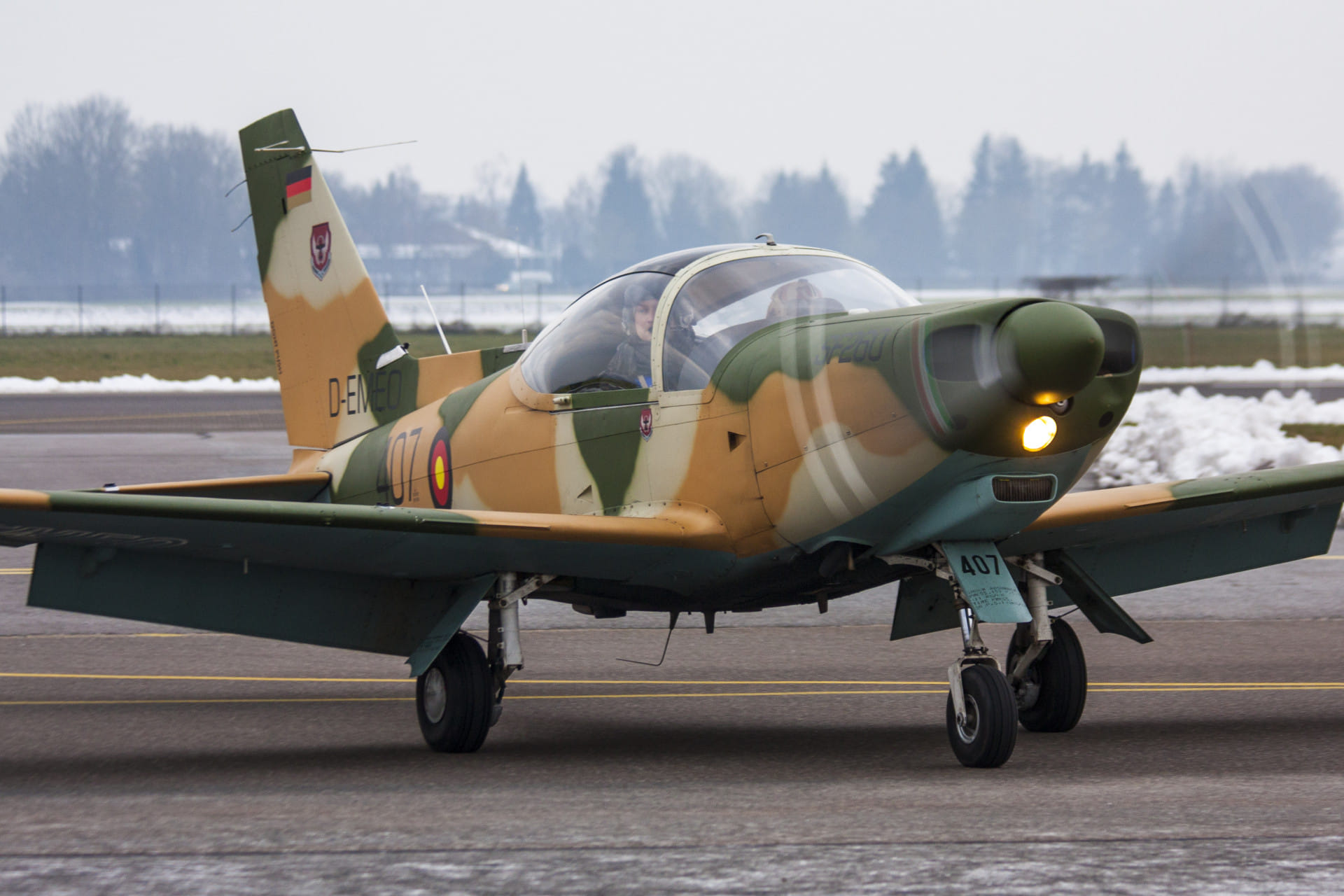 James Bond Marchetti F260 (ex-Airforce)