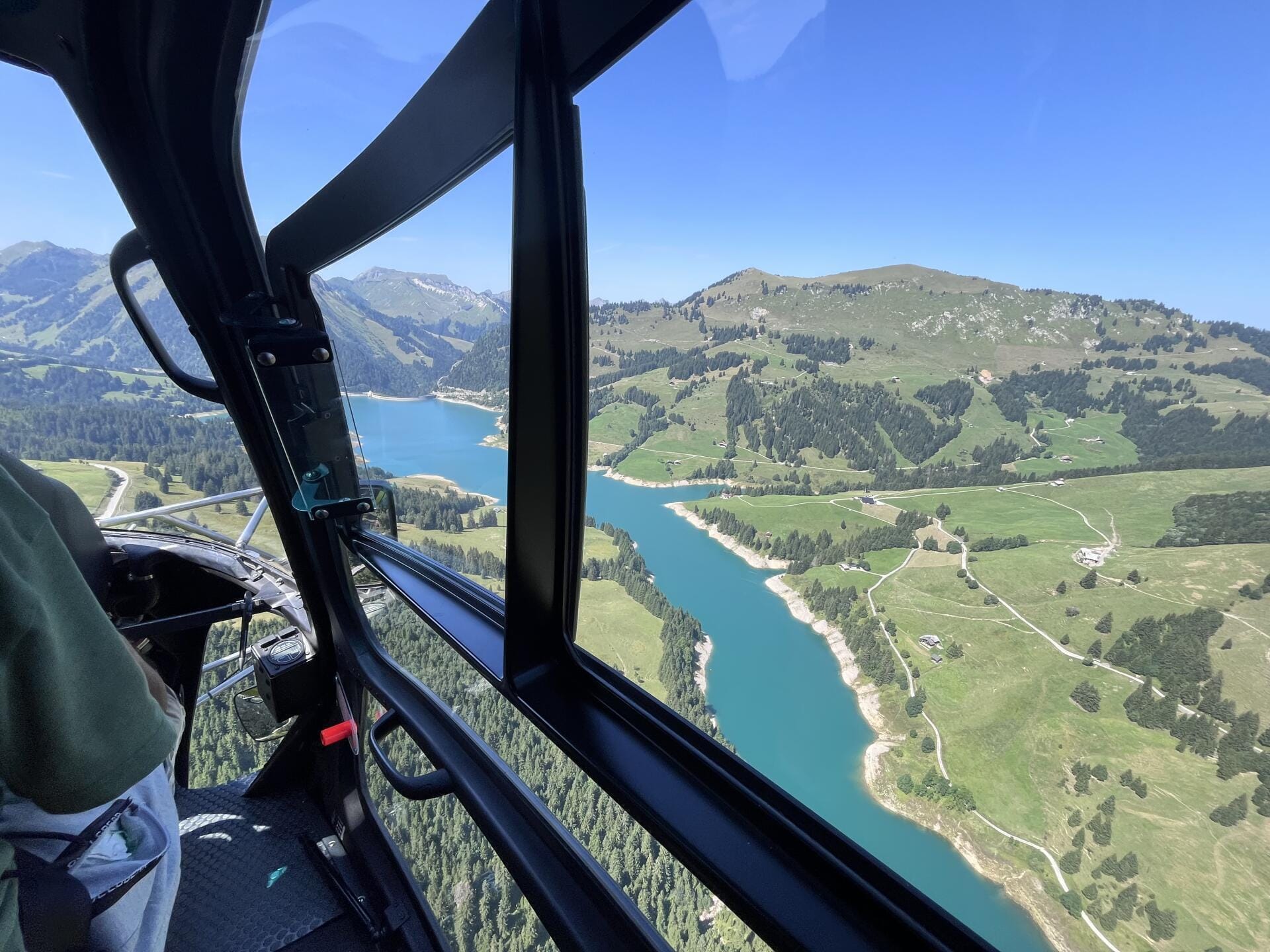 🚁 Tour en hélico - 30 min - depuis Leysin