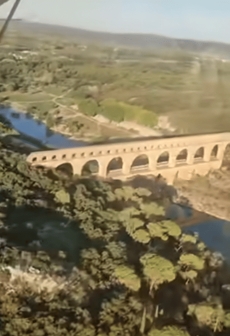 triangle d'or Cité des papes, pont du Gard, Baux de provence
