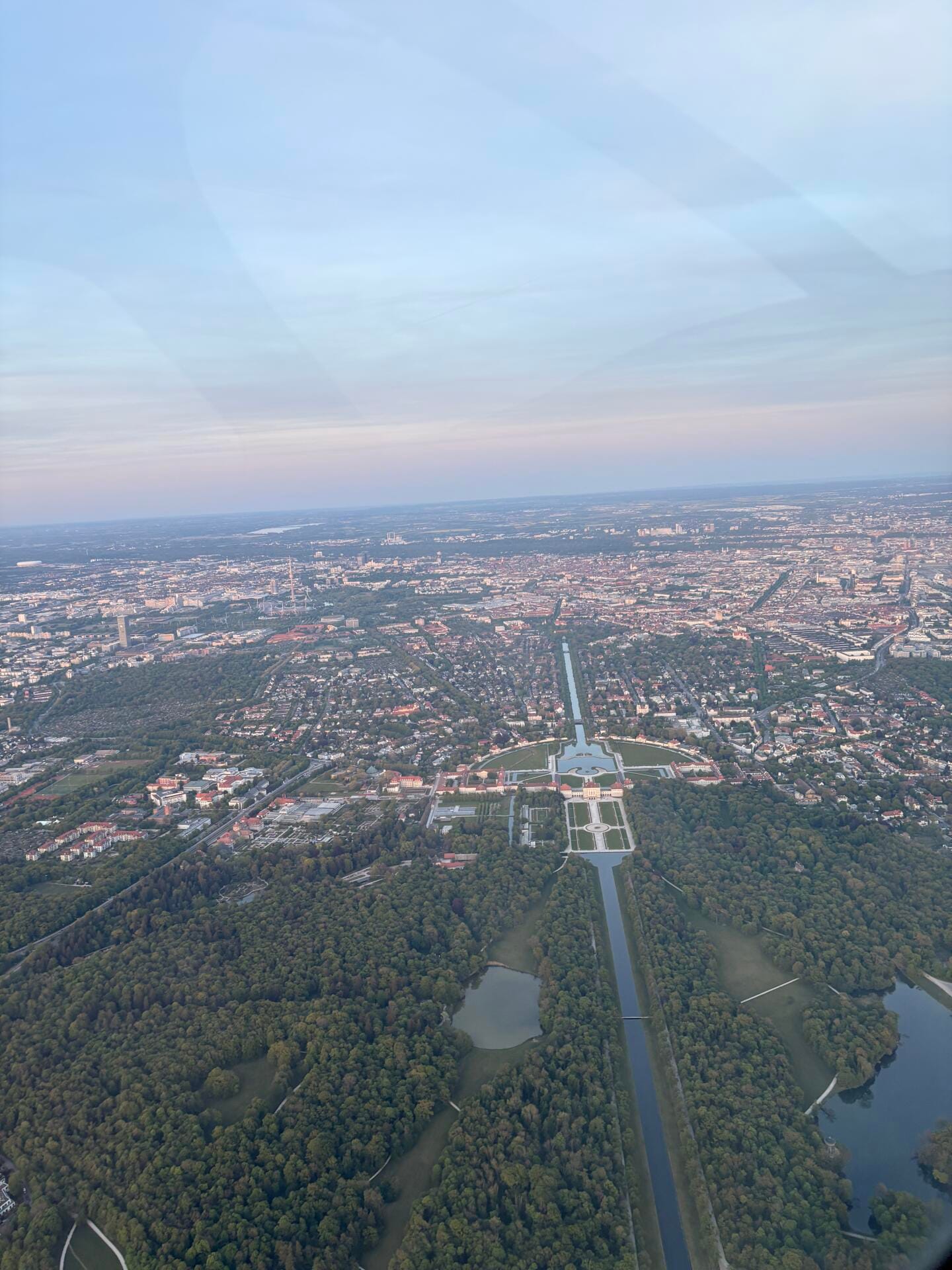 München, Starnberger See & Chiemsee aus der Luft - France