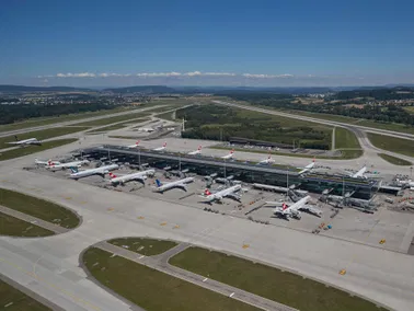Flight/Vol to Zurich pour un jour où le weekend end
