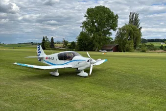 Die Robin DR401