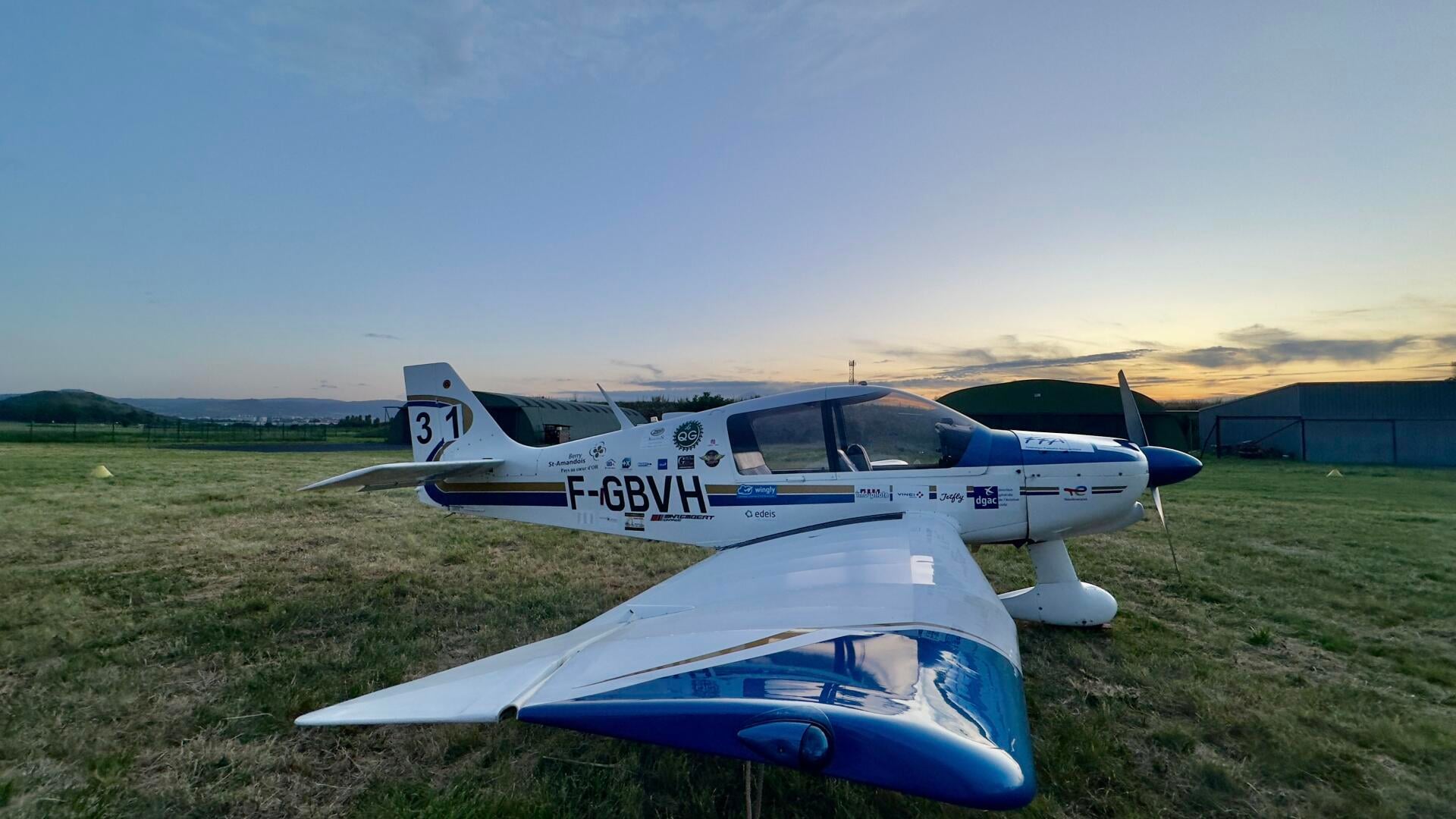 Robin DR400 - 120HP