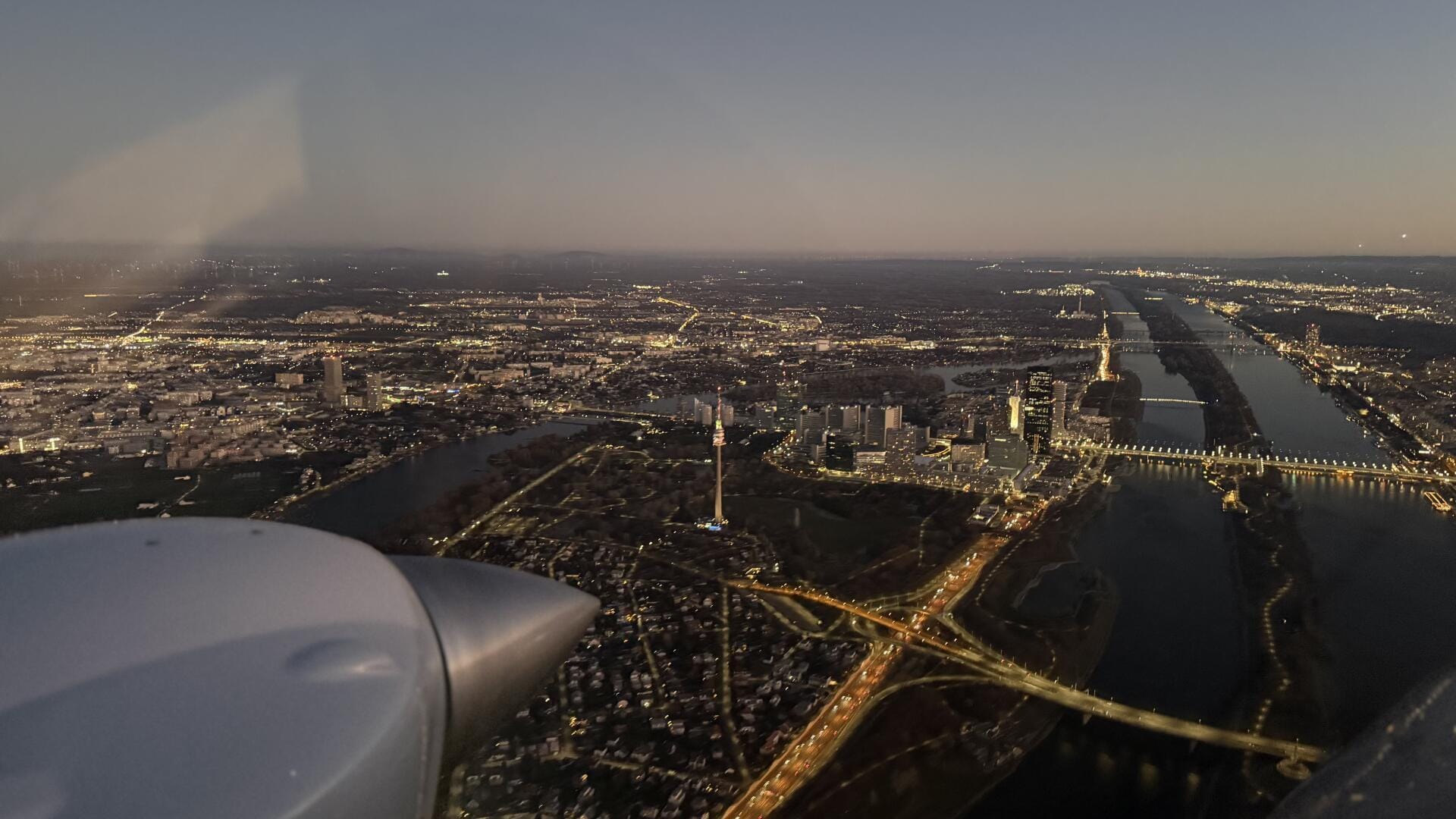 Wien-Runde mit der 2-Mot