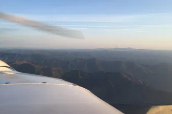 Vol sur le Massif central (3 passagers)