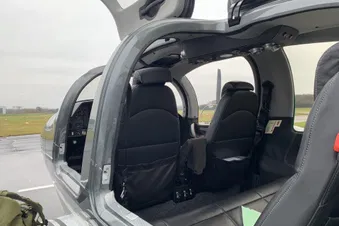 Genügend Platz für bis zu 6 Passagiere