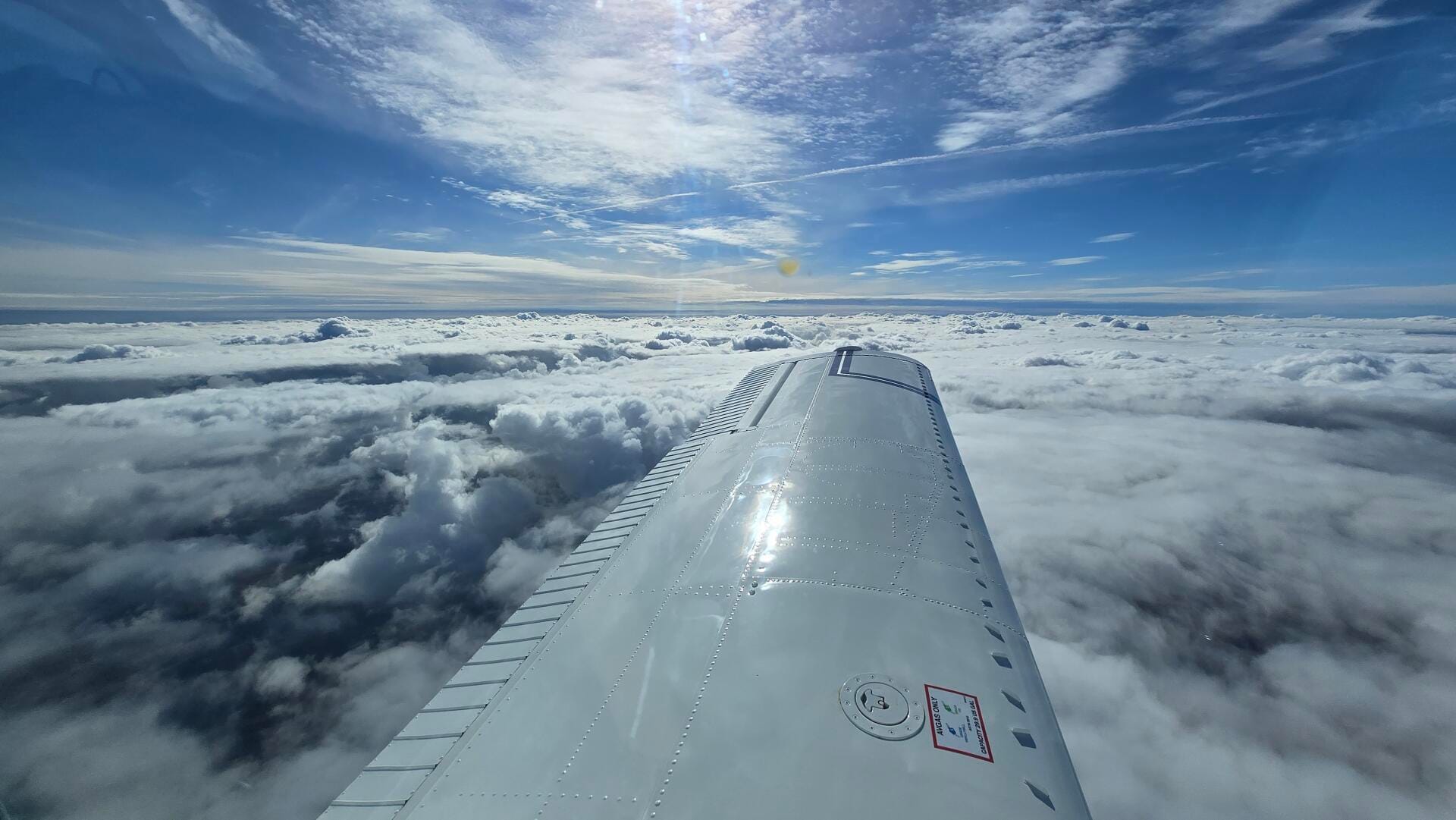 Über den Wolken