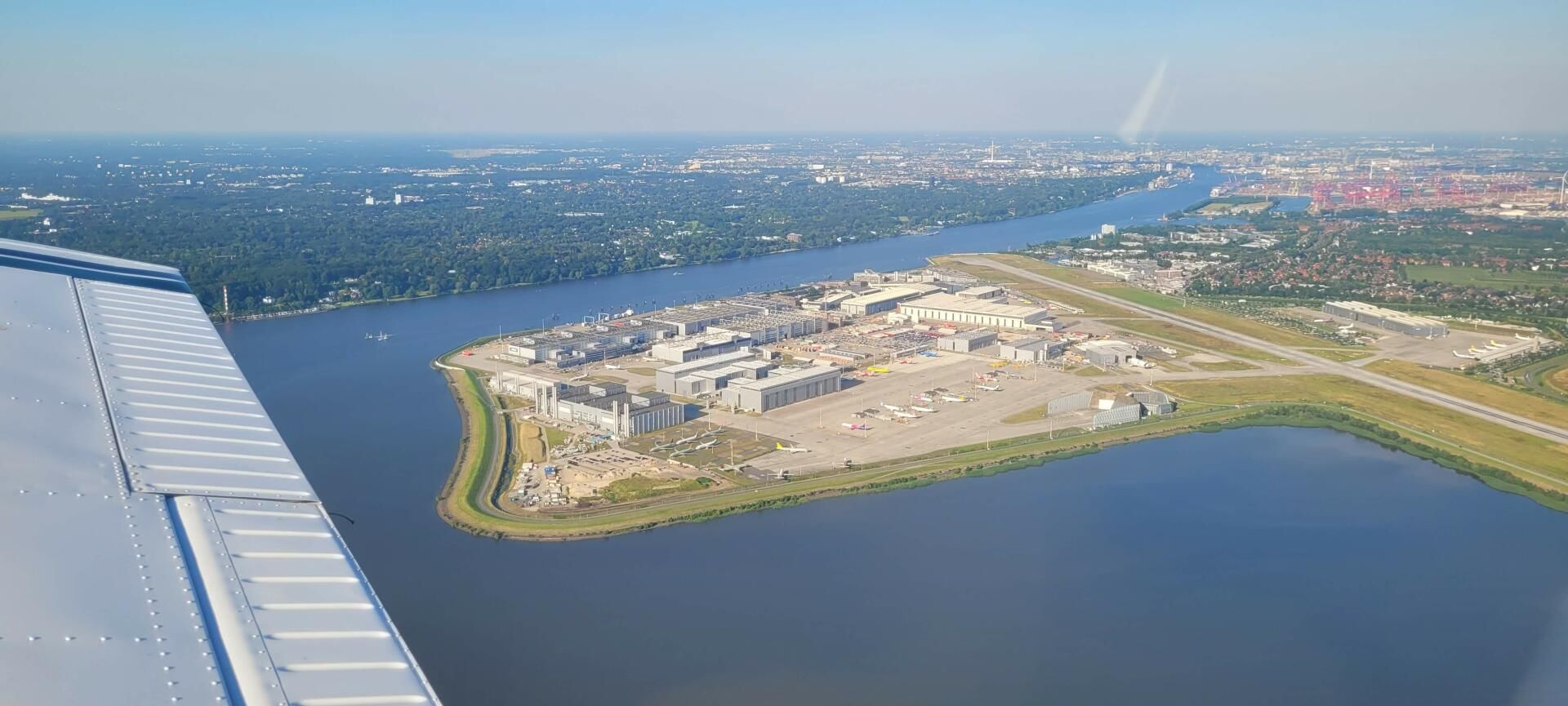 Rainbow Tour „Tor zur Welt“