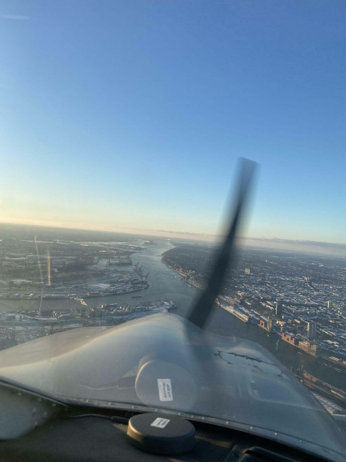 Rundflug über Hamburg, Elbe und Alster