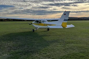 Tagesausflug nach Juist mit Blick auf Meyer Werft