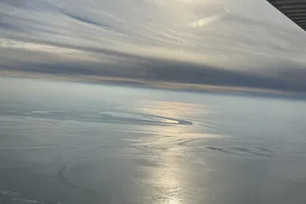 Tagesausflug nach Juist mit Blick auf Meyer Werft