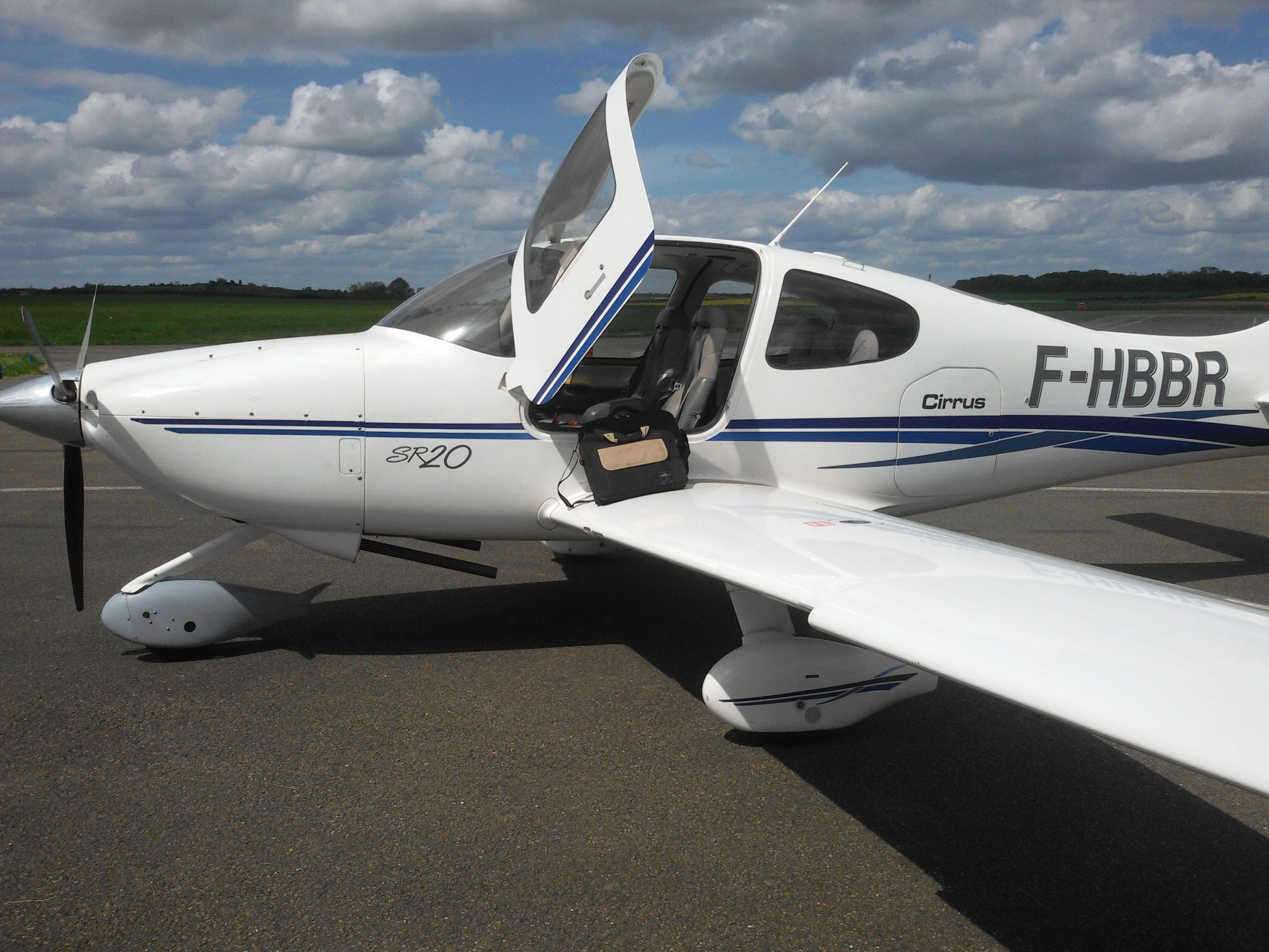 Le Cirrus SR20
