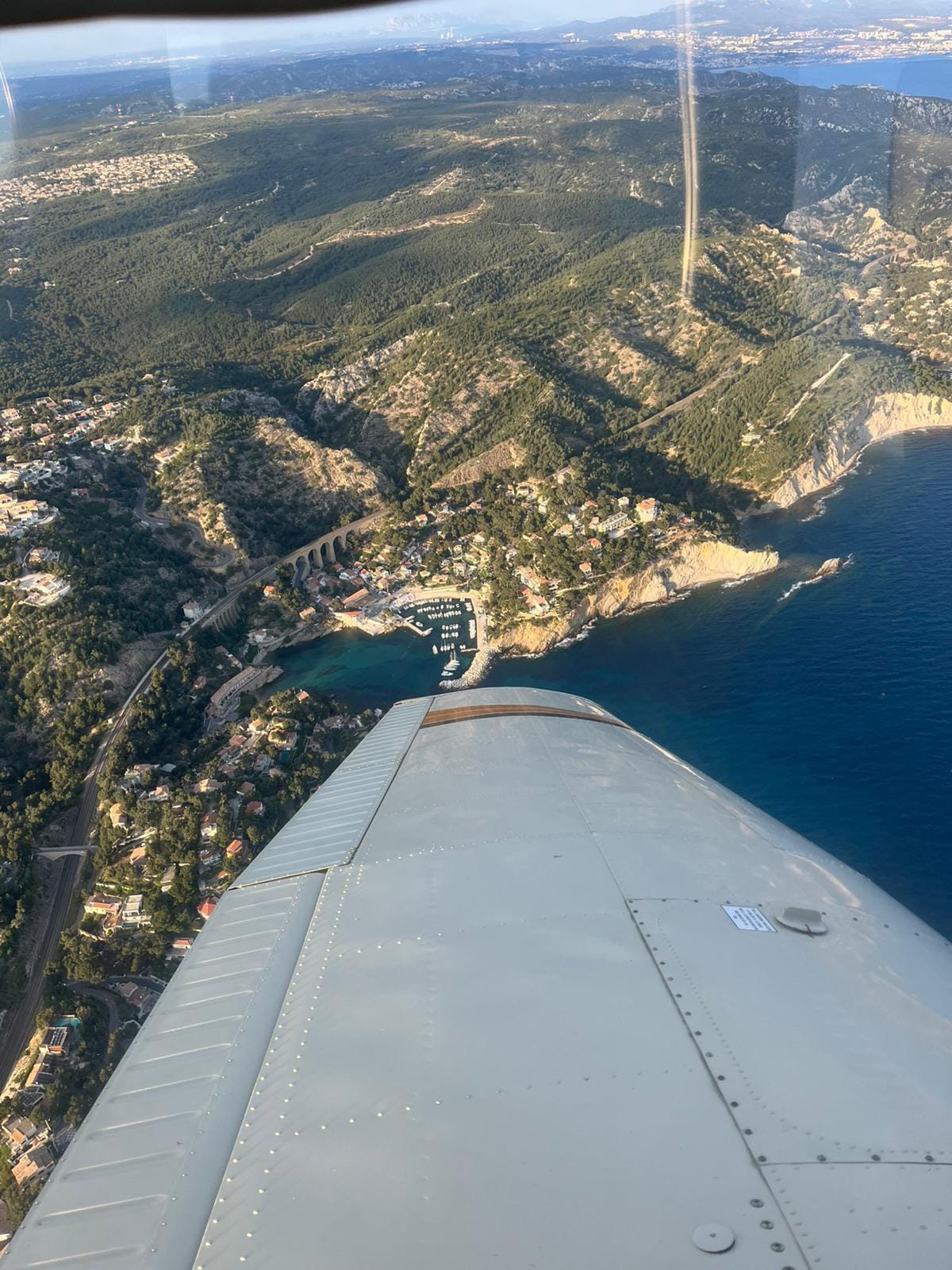 Grand tour de Marseille : Calanques, Ste-Baume, Ste-Victoire