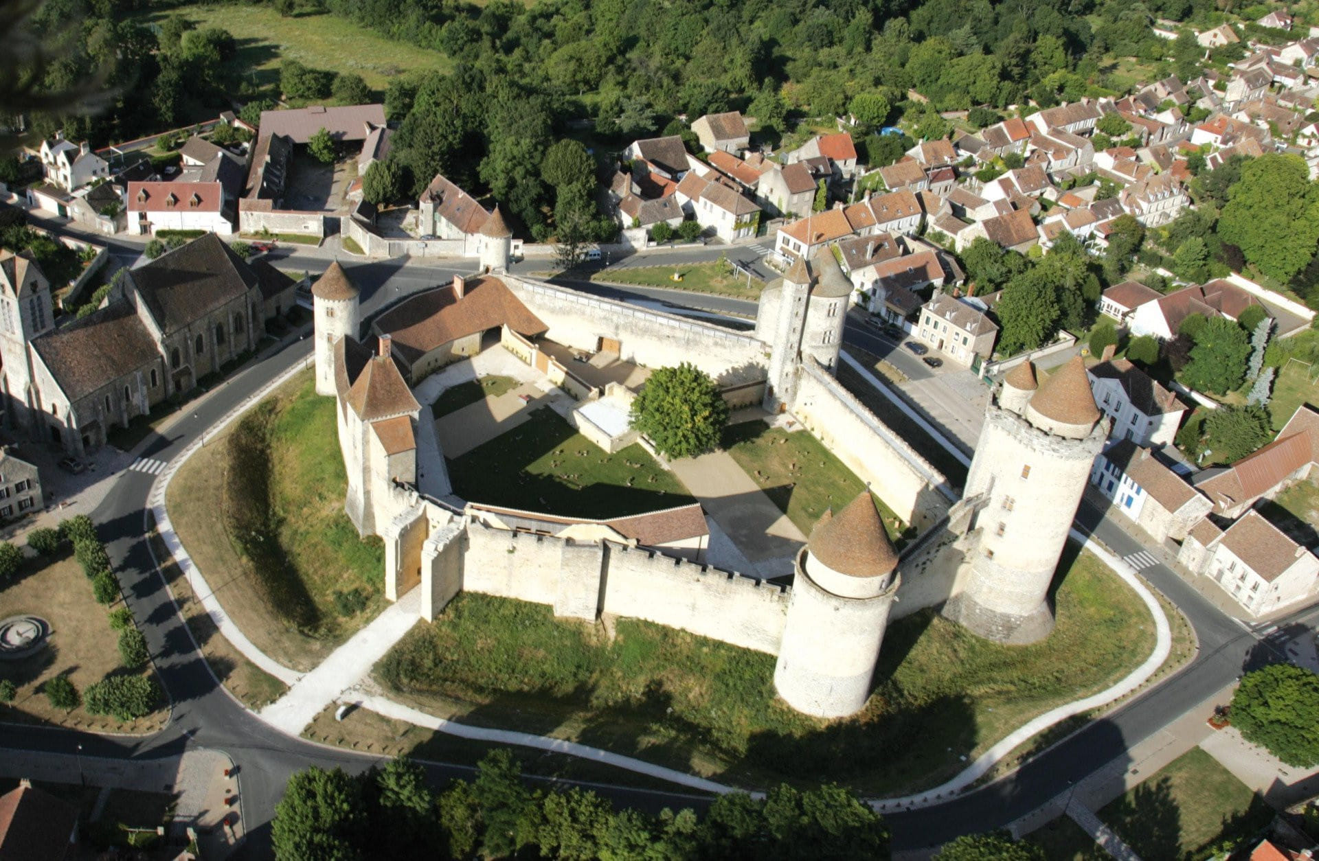 Ballade aérienne des trois Châteaux de Seine et Marne