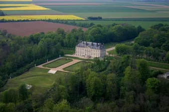 Survol des châteaux de la Seine et du Vexin
