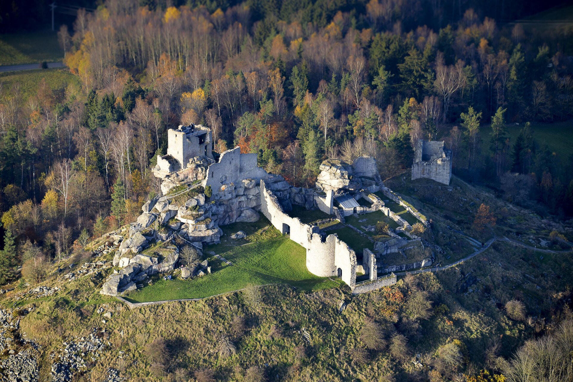 Lkr Tirschenreuth: Burgen, Schlösser & Klöster - 60 Min