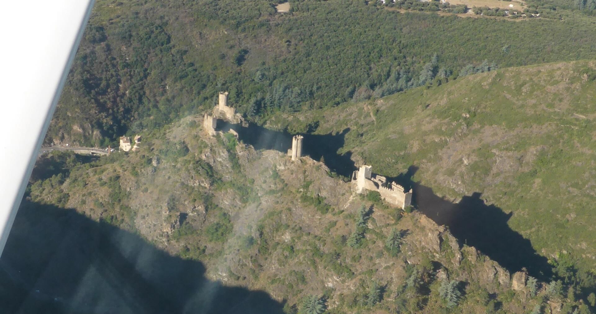 Les châteaux de LASTOURS