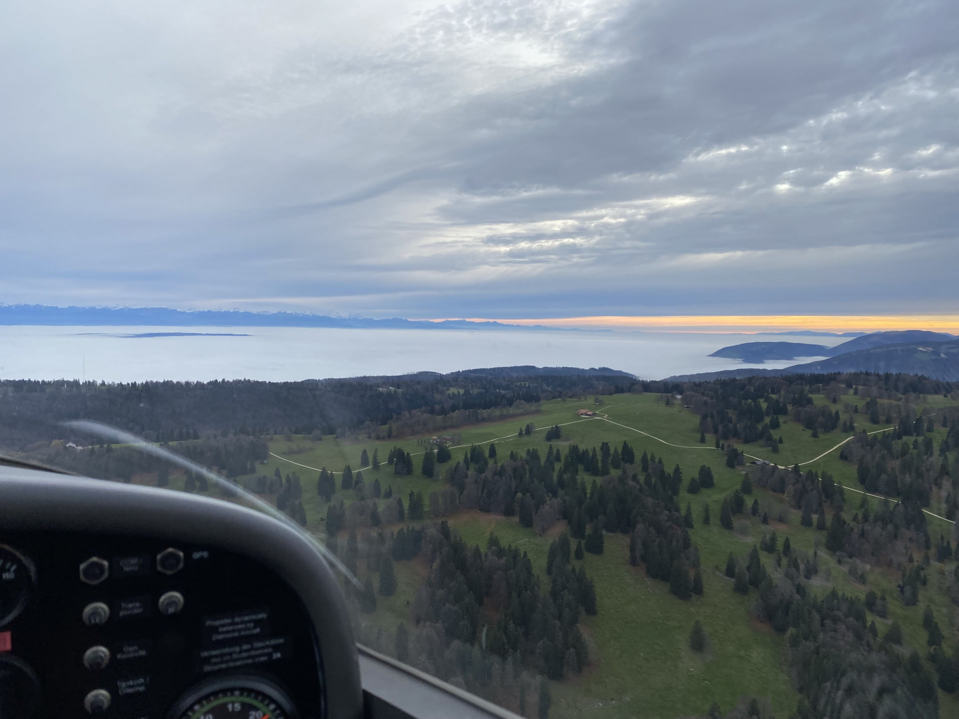 Jura Rundflug (1h)