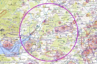 1-Hour Scenic Flight from EGBP Kemble