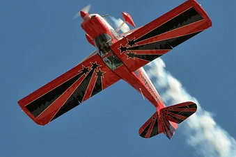 ACRO Kunstflug Pirouetten Looping Aerobatic Flight