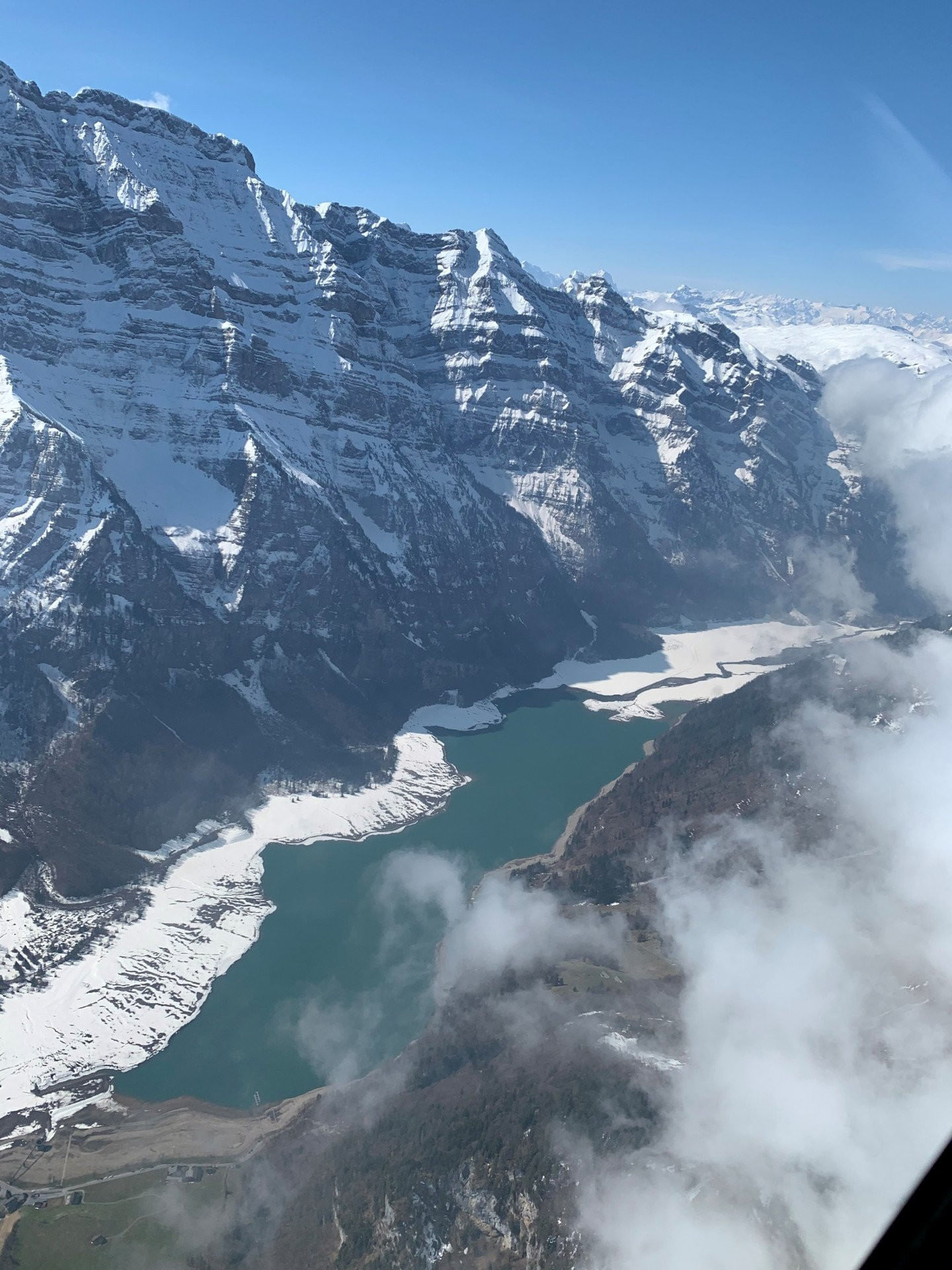 Helikopter Rundflug Klöntalersee - Elm - Limmernsee