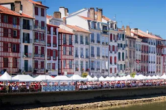 Vol pour Biarritz en bimoteur | 5 passagers