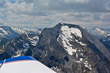 Alpenrundflug in einer DV20