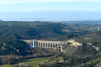 Survol de la Provence et sa côte méditerranéenne en hélico !