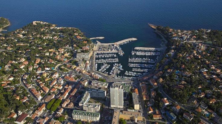 Marseille et ses alentours en Hélicoptère - 20min