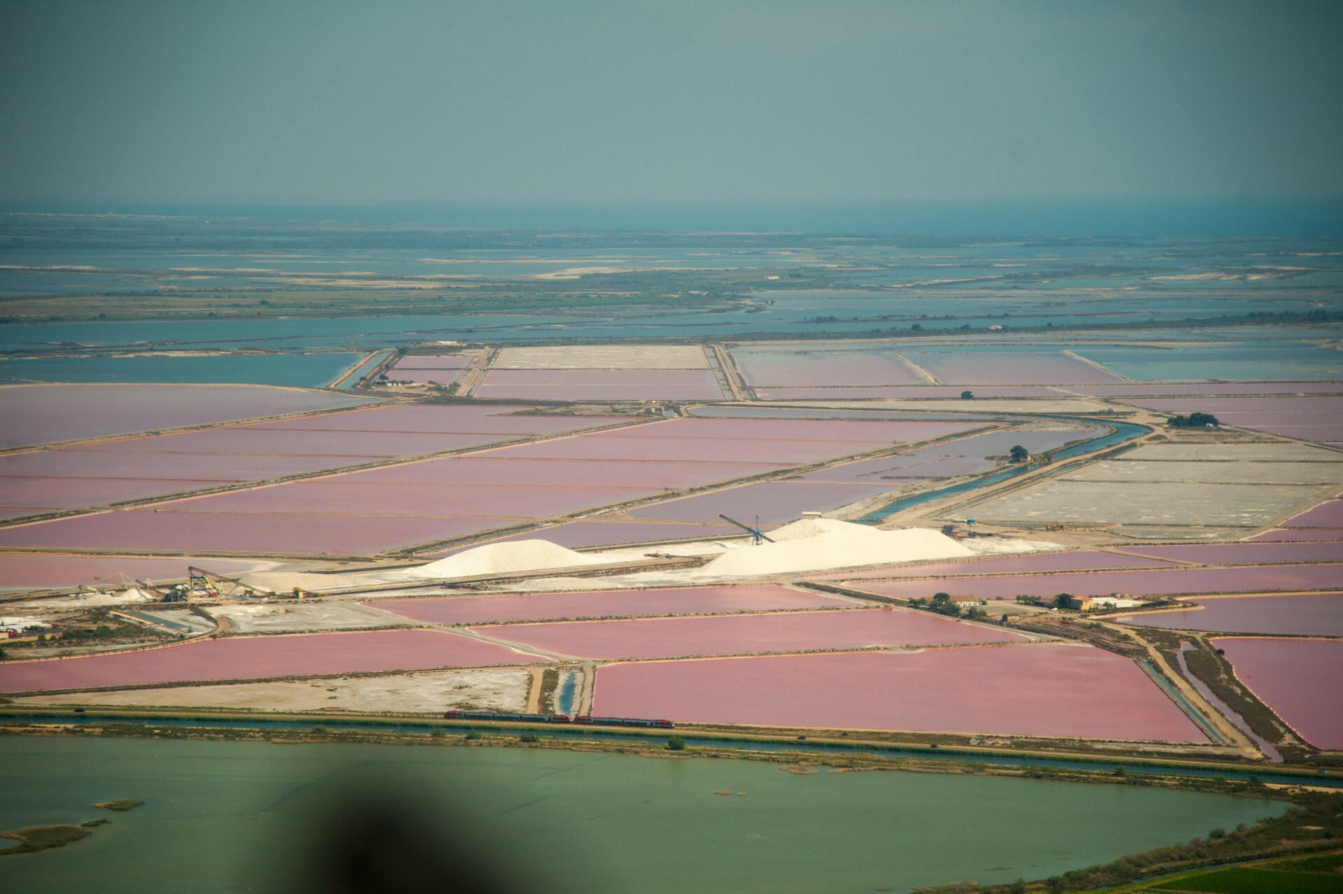 Vol Hélico - Aigues-Mortes, Salins du Midi - R66