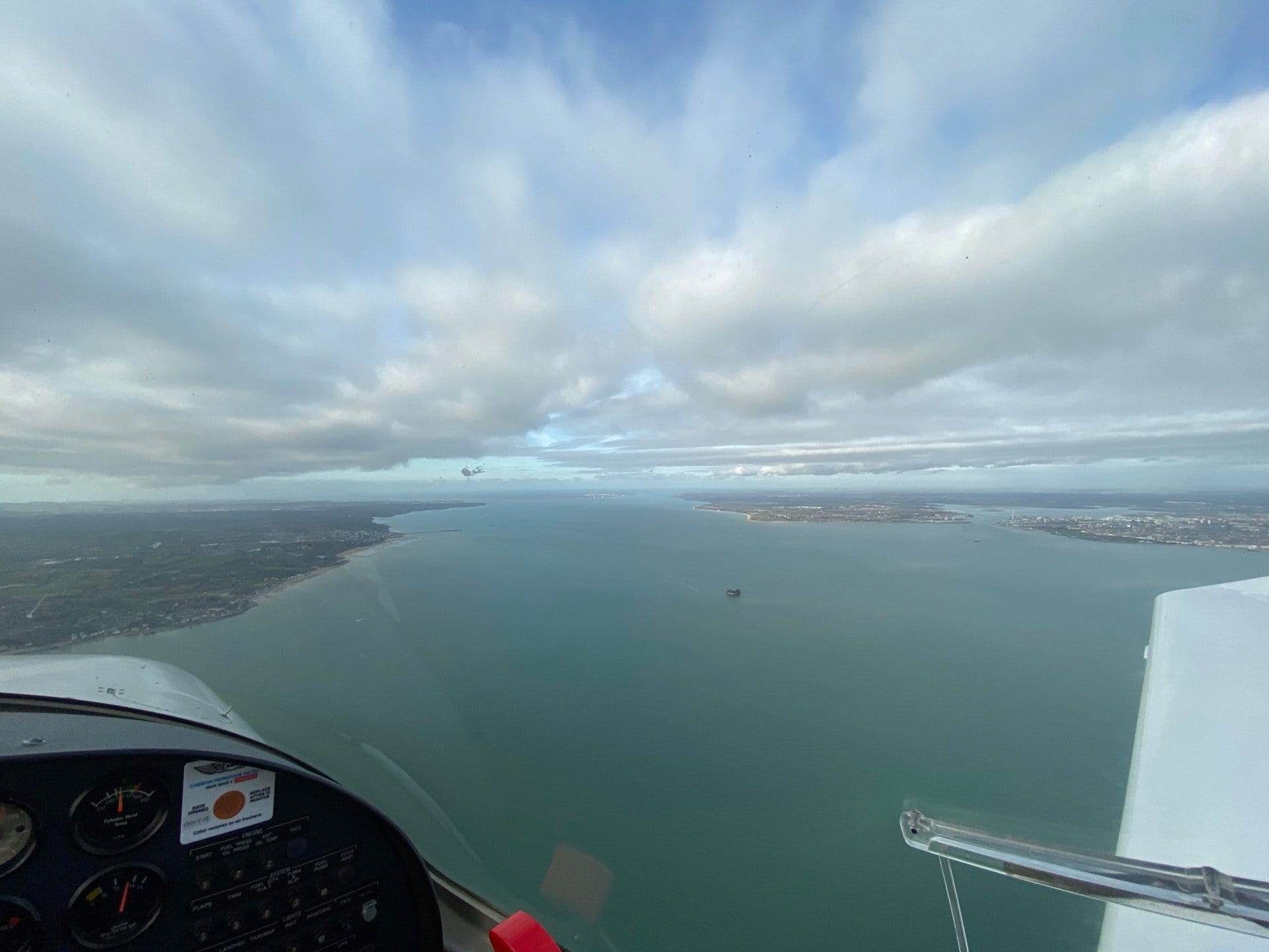Excursion flight to Bembridge, flying over Portsmouth