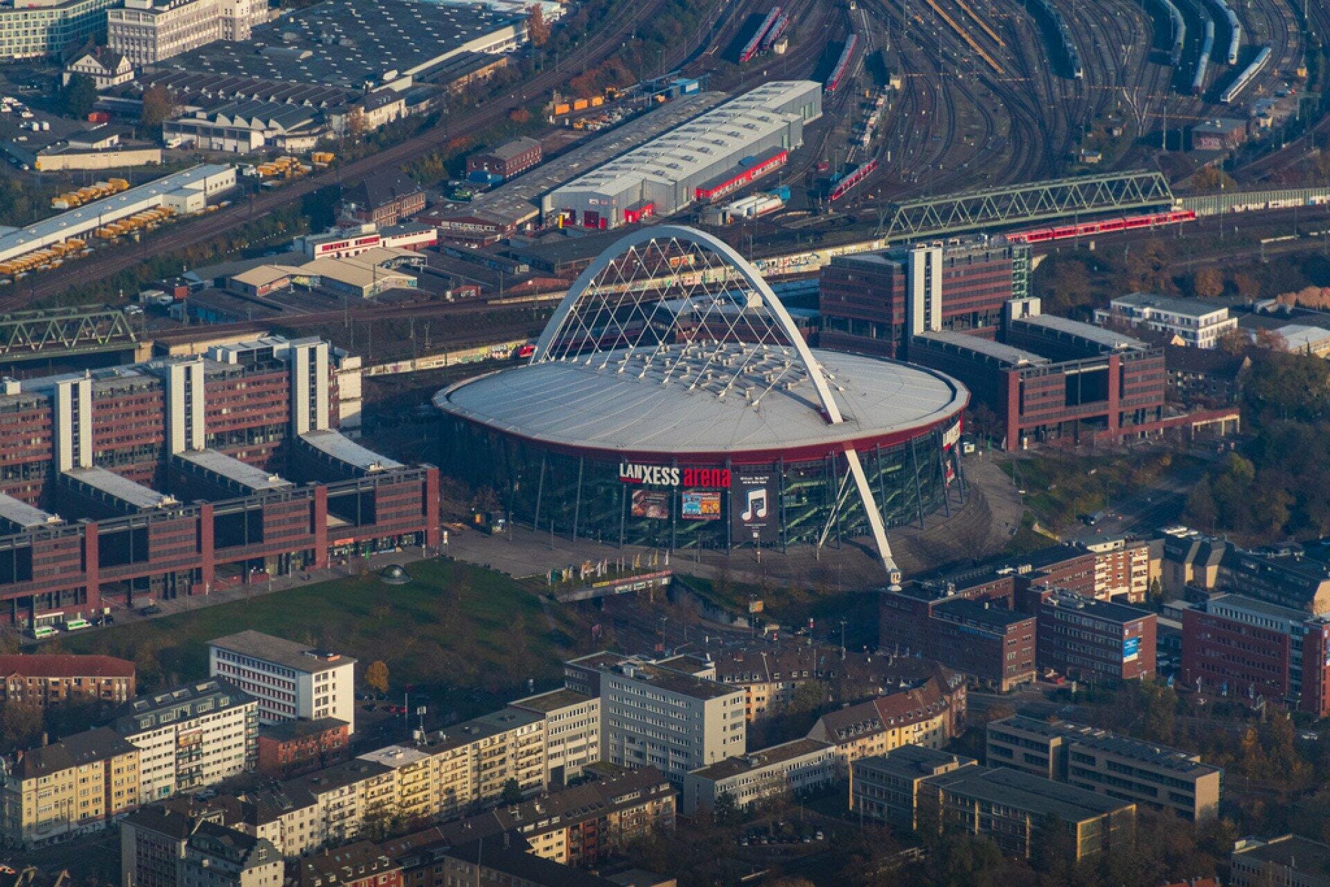 Köln: Kölner Dom und Innenstadt von oben sehen