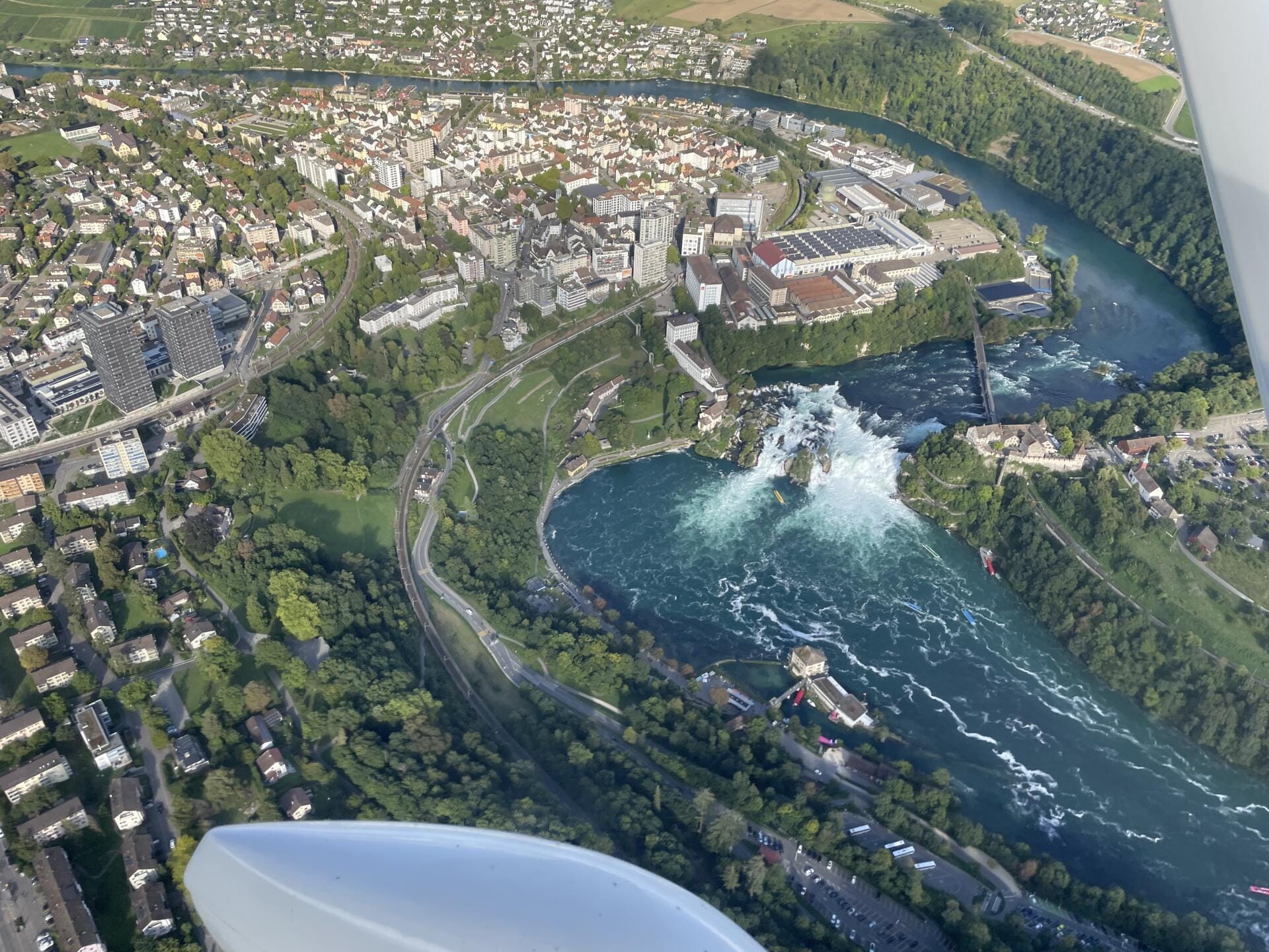 04a. Rheinfall-Panorama: Atemberaubender Rundflug (EUR)