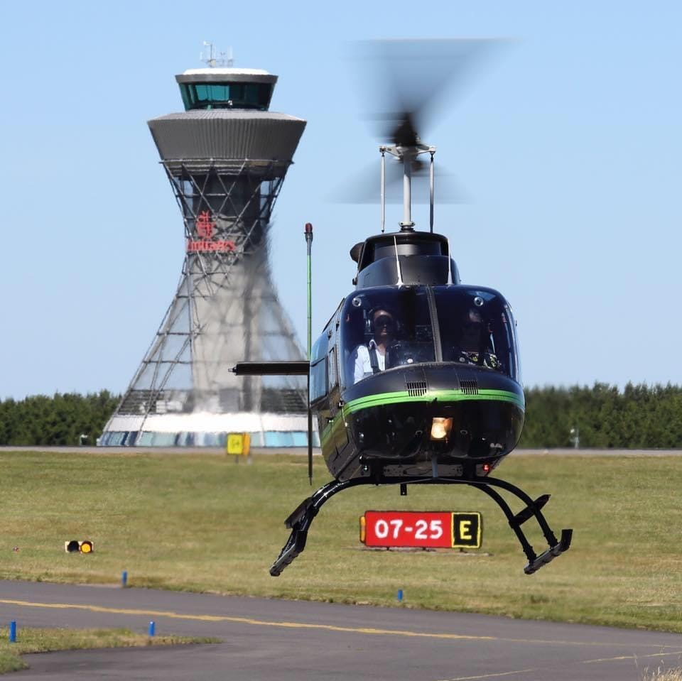 5 Minute flight from Manchester