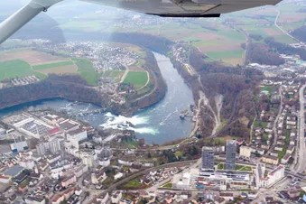Rundflug Rheinfall und malerischer Bodensee