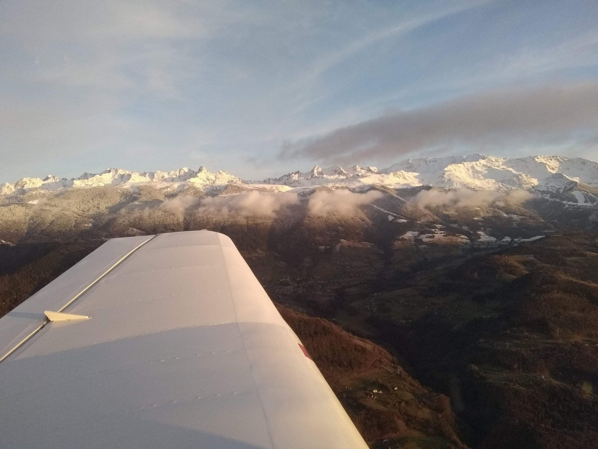 Un lac, Chartreuse, Belledonne et Vercors